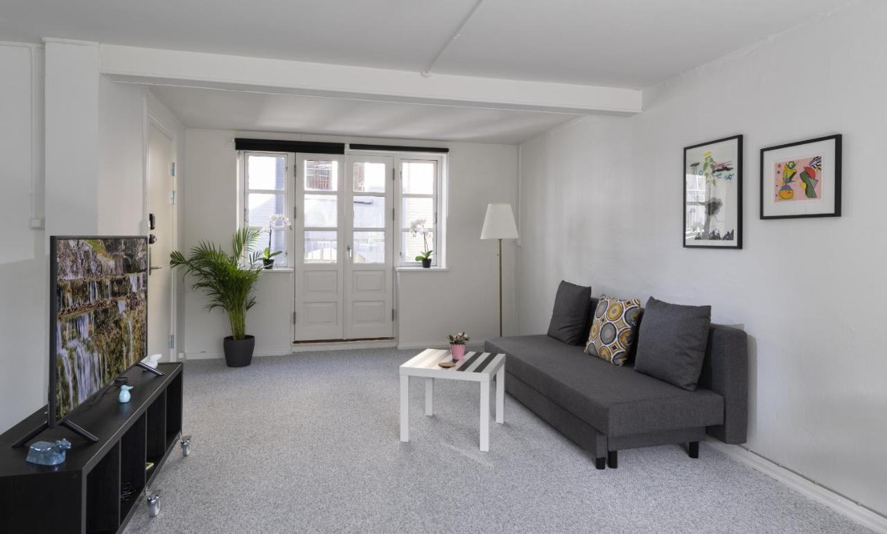 Aday - Apartment Suite 2 Aalborg Center Εξωτερικό φωτογραφία